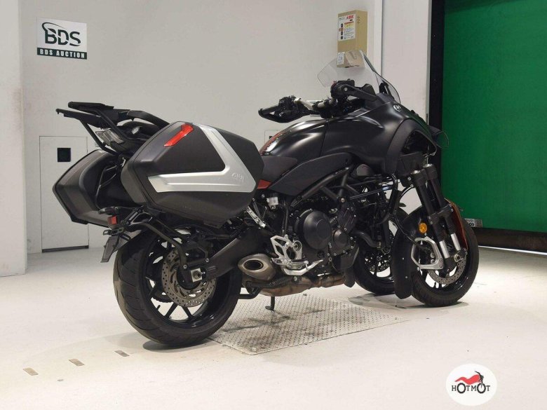 Мотоцикл yamaha