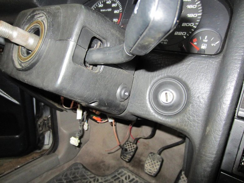 Ауди 100 кнопки сигнала