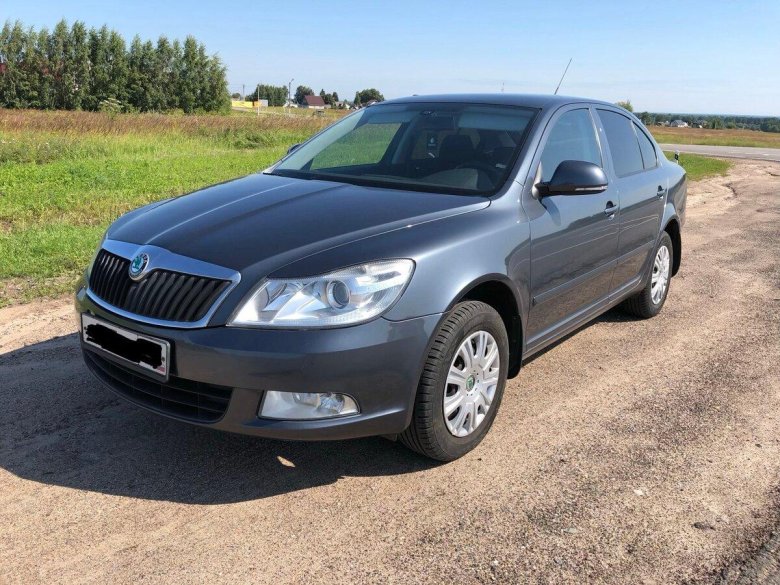 Шкода Октавия 2010
