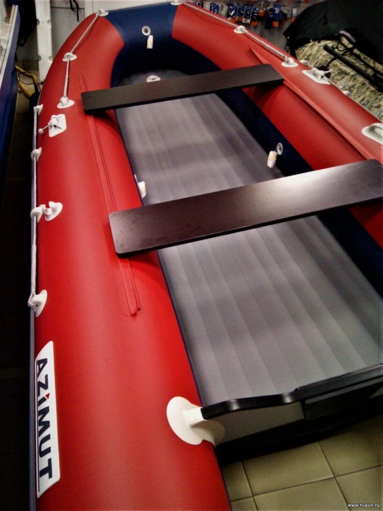 Лодка Азимут Эверест 385