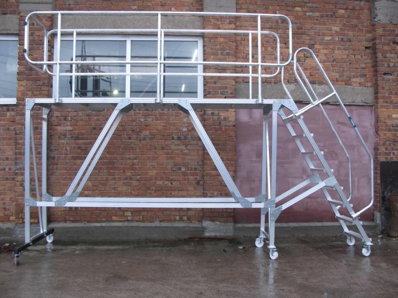 Вышка-стремянка Megal вс-1,5 800х680