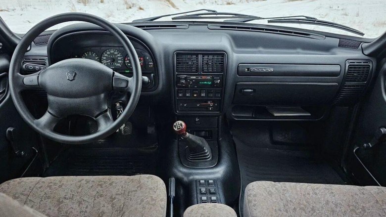 Волга газ 3110 салон