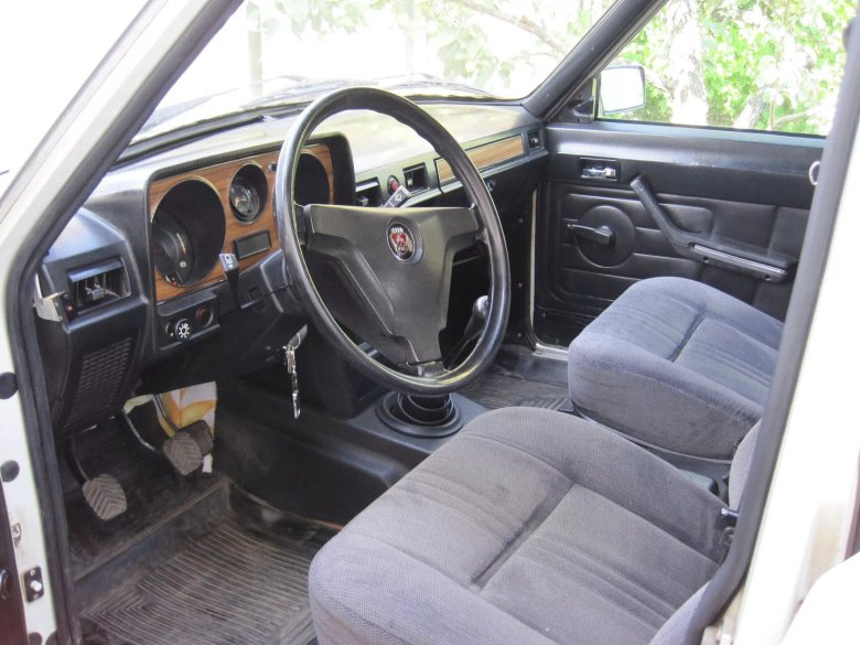 Волга ГАЗ 31029 салон