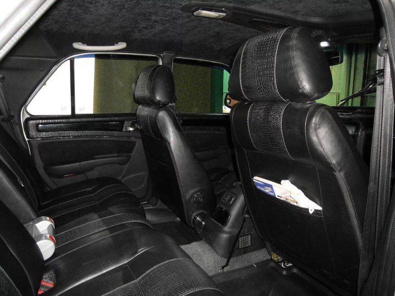 ГАЗ 3102 салон Люкс