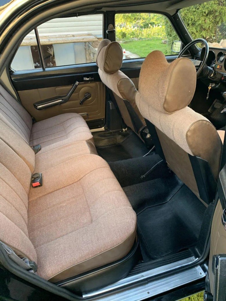 Волга газ 3102 салон