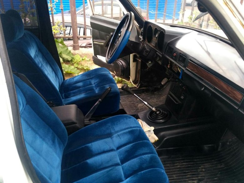 ГАЗ 31029 салон