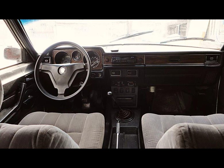 ГАЗ 3102 салон ранний