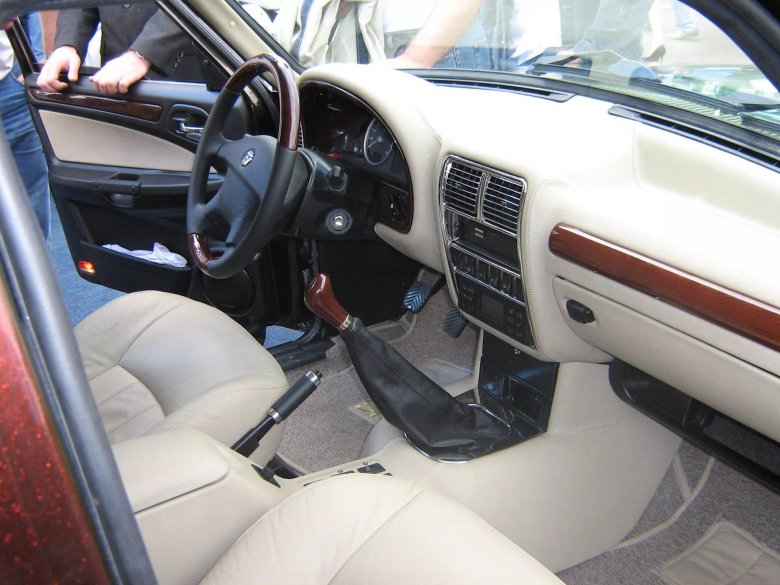 ГАЗ 3102 салон Люкс