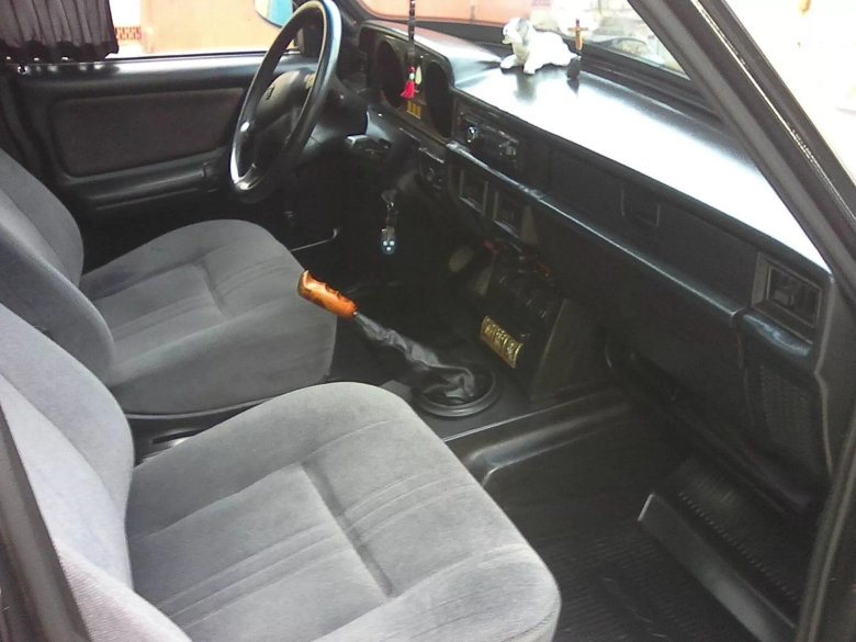 ГАЗ 3102 салон