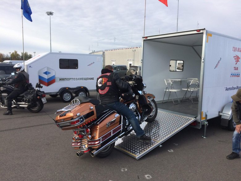 Прицеп фургон Исток 3792м4