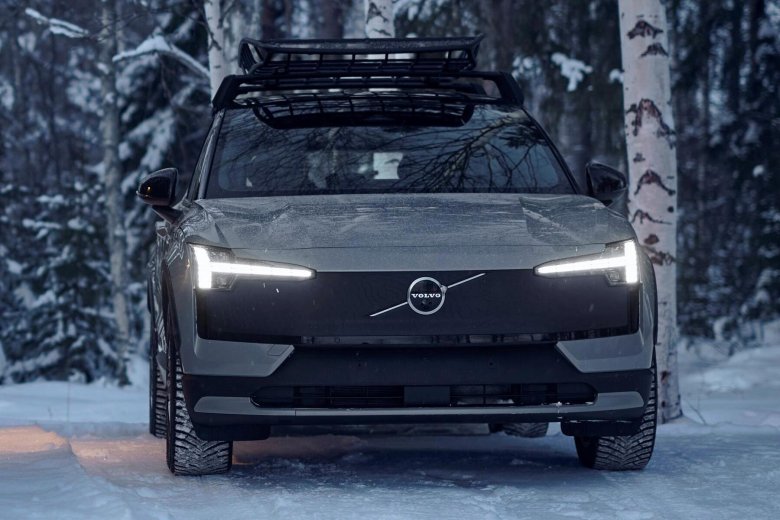 Volvo v 90 cross country