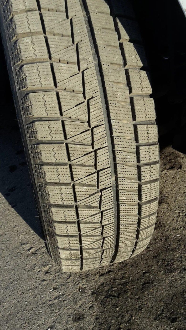 Бриджстоун близак липучка