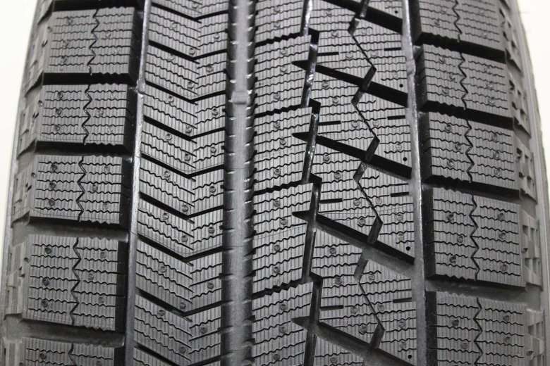 Bridgestone Blizzak VRX 91s