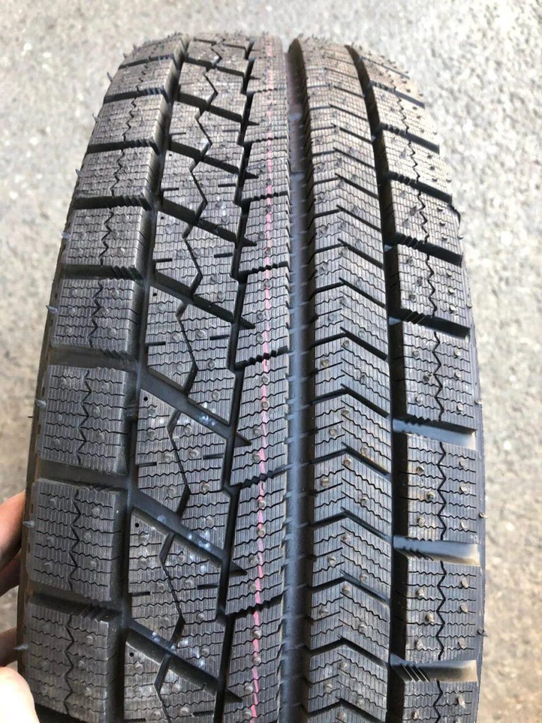 Bridgestone Blizzak VRX