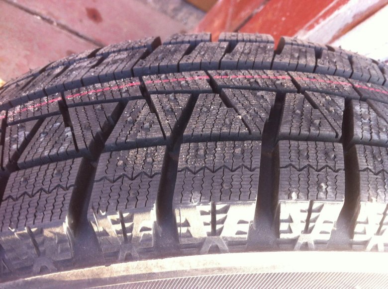 Бриджстоун резина зимняя р13