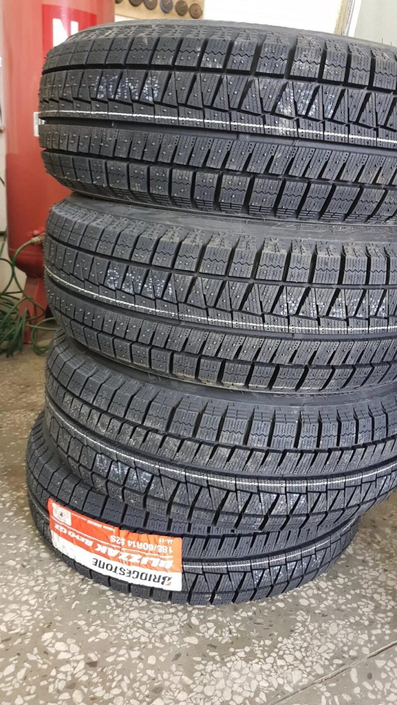 Бриджстоун близак Рево GZ 185/60/14