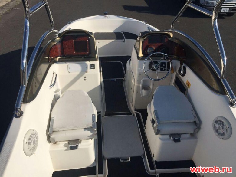 Катер Yamaha SRV-20