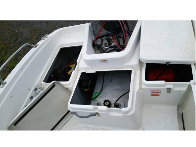 Лодка бриз 17