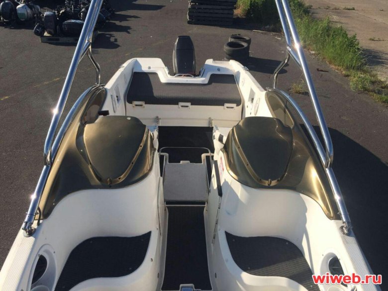 Катер Yamaha SRV-20