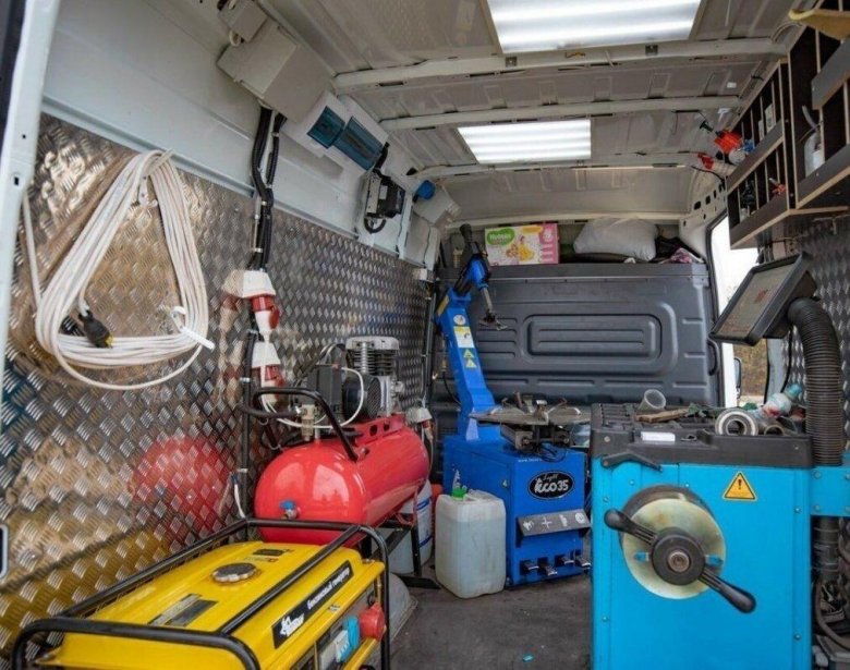 Газель Некст выездной шиномонтаж