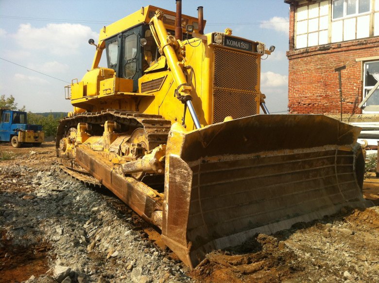 Бульдозер Komatsu d355a