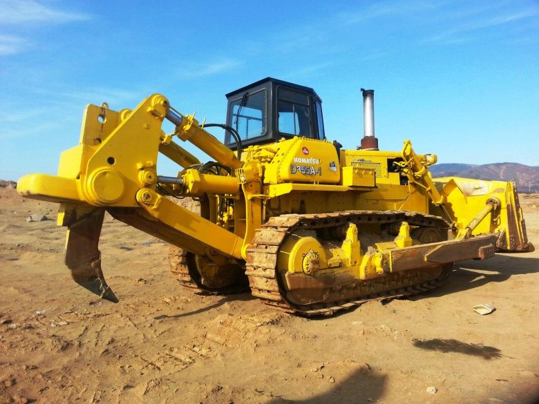 Бульдозер Комацу 355