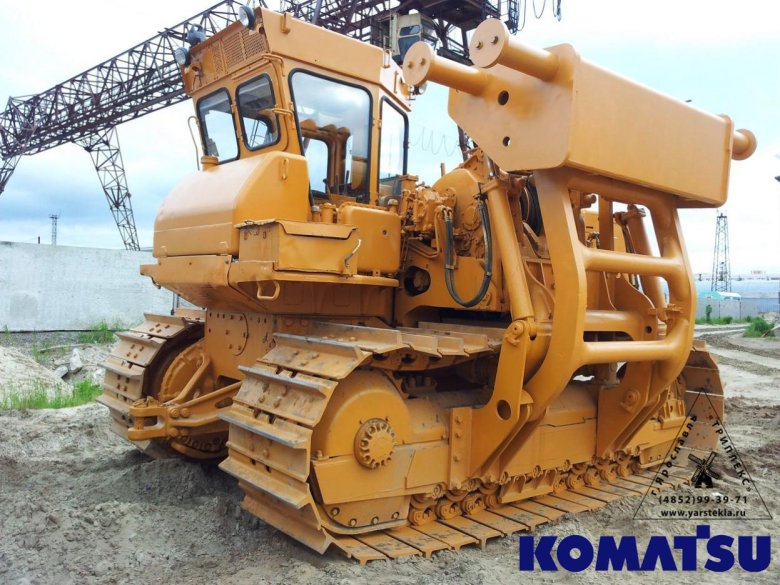 Трубоукладчик Komatsu d355c