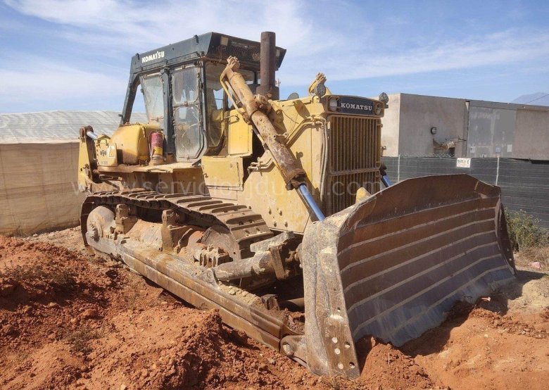 Бульдозер Комацу 355