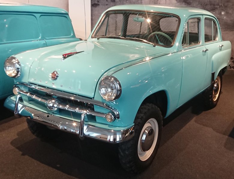 Москвич 410 двухцветный