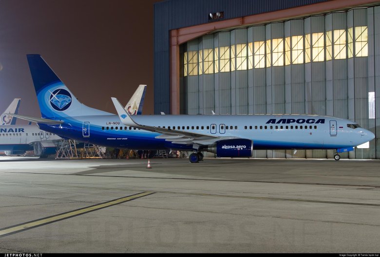 Boeing 737-800 АЛРОСА