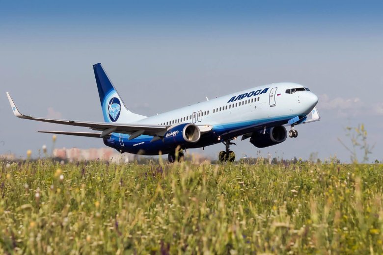 АЛРОСА Боинг 737
