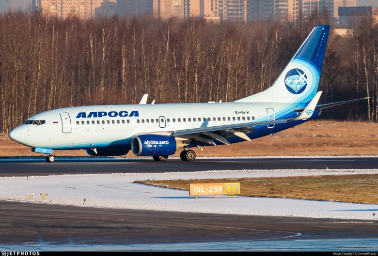 Боинг 737 800 алроса