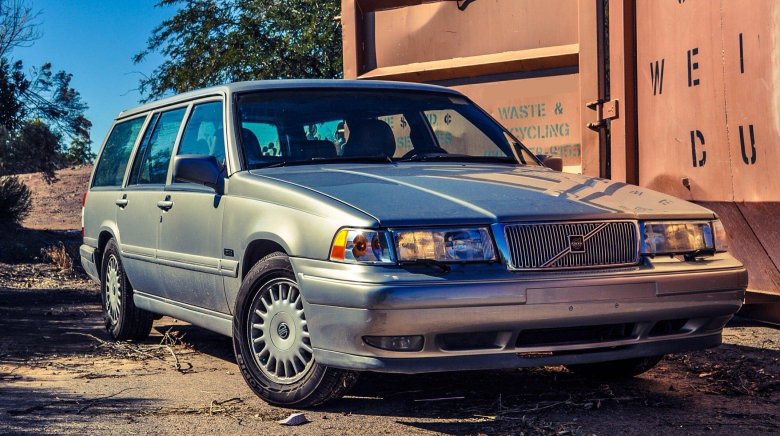 Старая вольво универсал