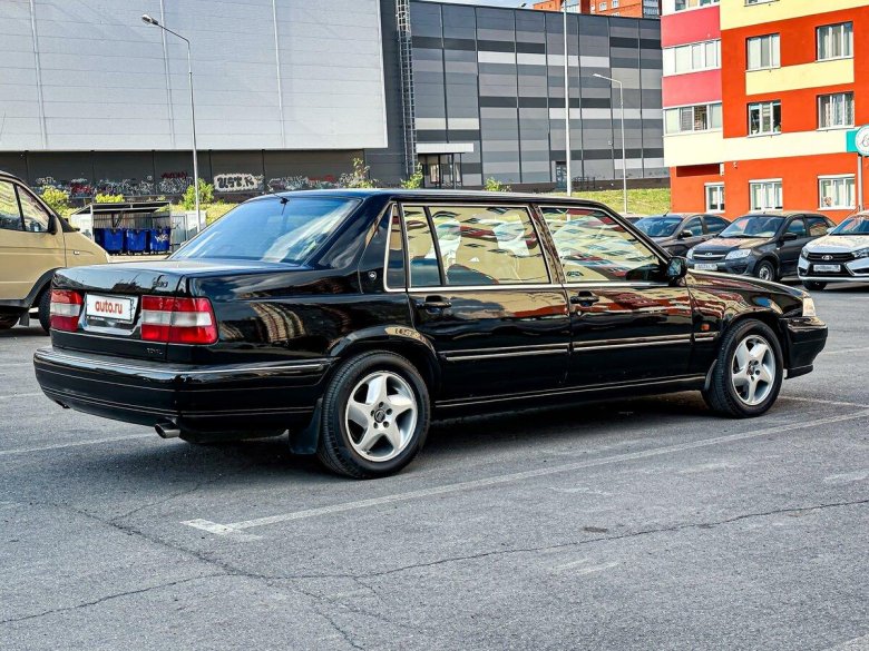 Volvo 960 royal