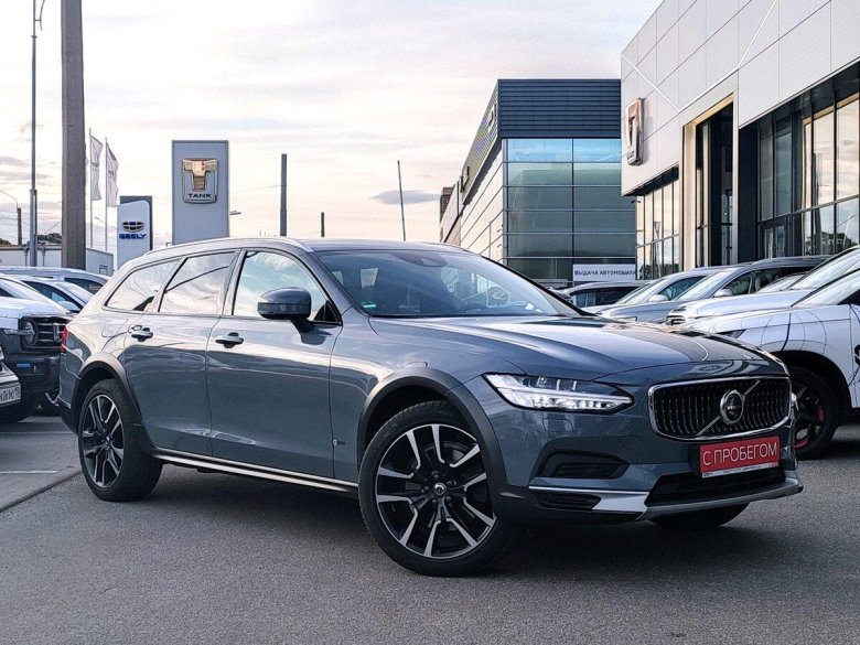 Вольво 2018 купе