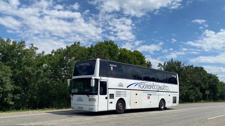 EOS 100 автобус