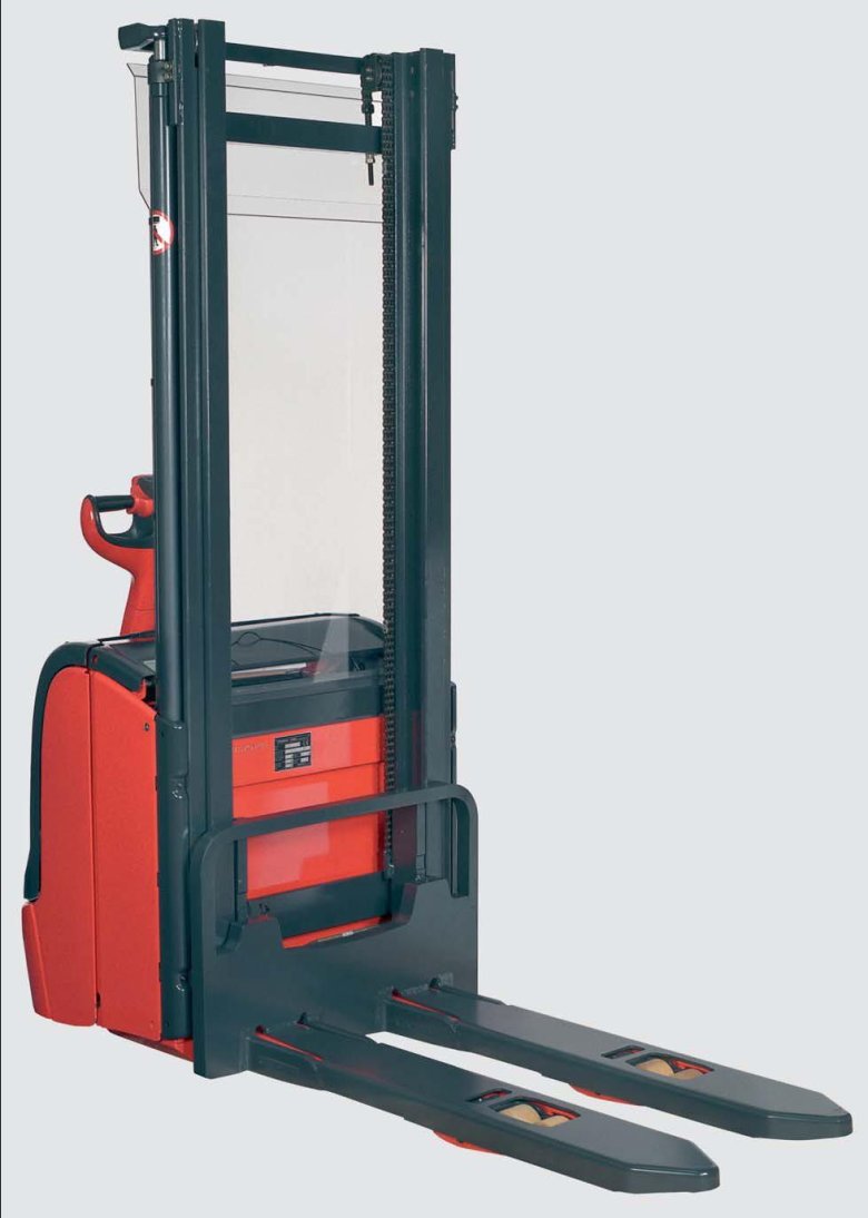 Штабелер Линде l16