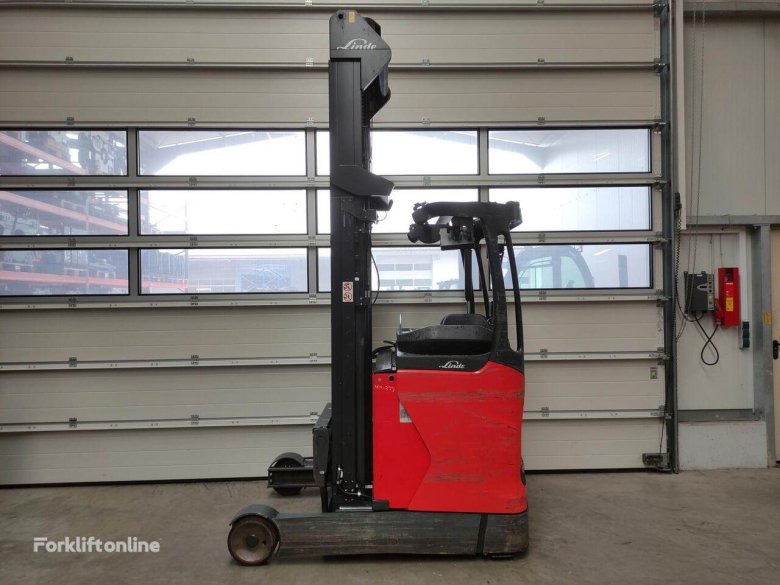 Высотный штабелер