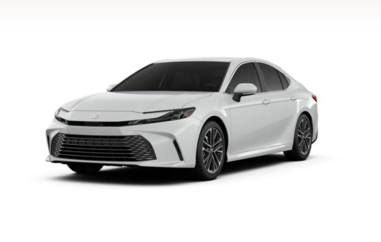 Новая тойота камри 2024