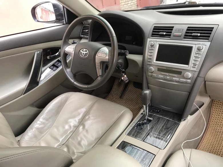 Toyota Camry xv40 салон
