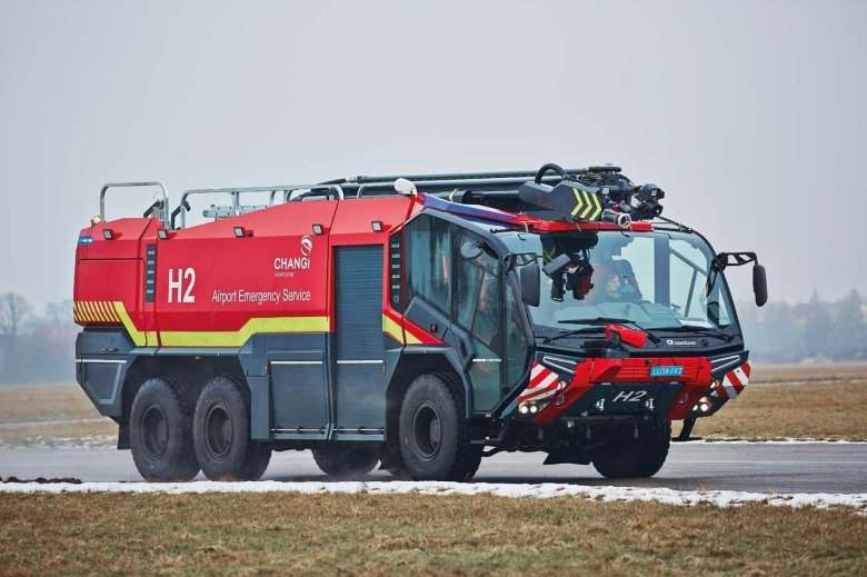 Пожарная машина Rosenbauer Panther 6x6
