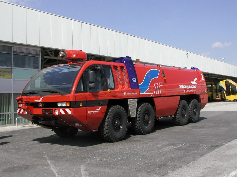 Пожарная машина Rosenbauer Panther 8x8