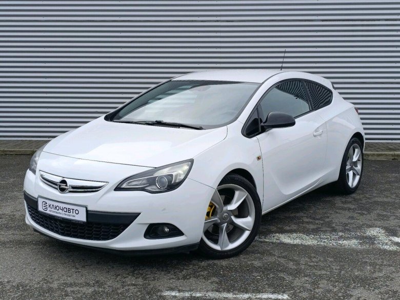 Opel astra gtc 2012 рестайлинг