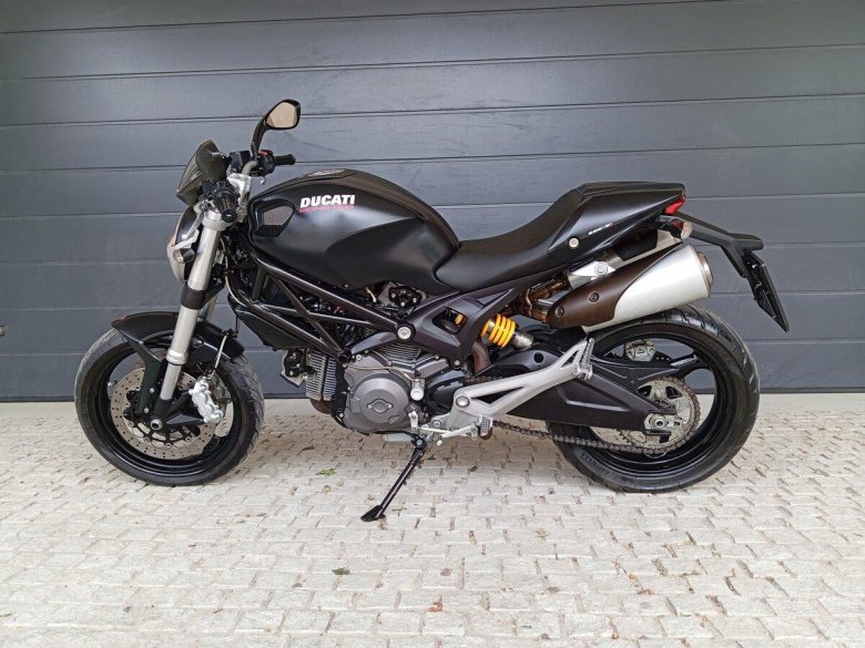 Мотоцикл ducati