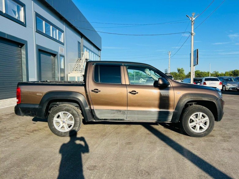 Volkswagen amarok 2012