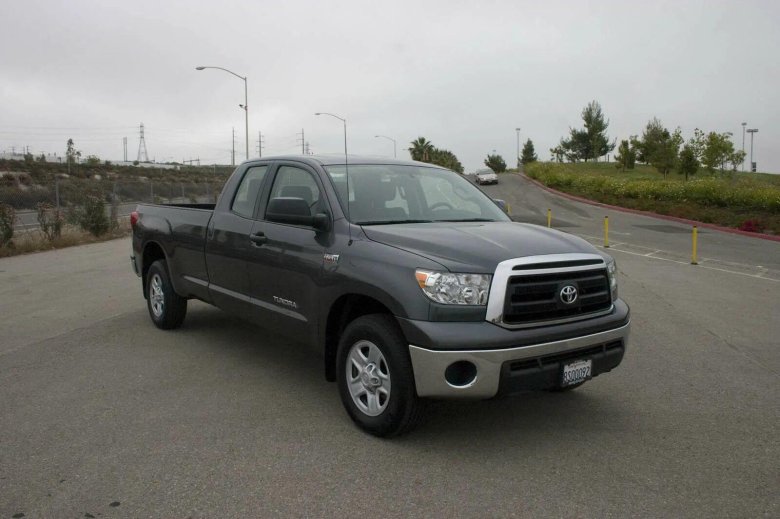 Toyota Tundra 2011