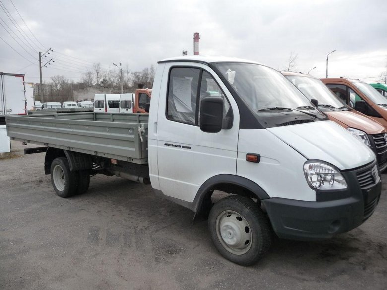 ГАЗ 3302 Газель грузовая бортовая