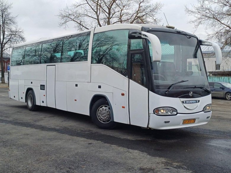 Автобус mercedes benz tourismo