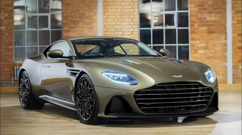 Астон Мартин