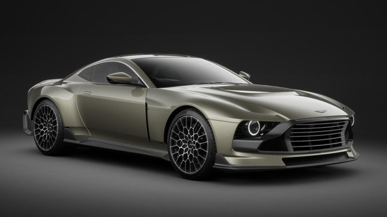 Новый астон мартин